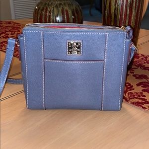 Dooney and Bourke crossbody purse